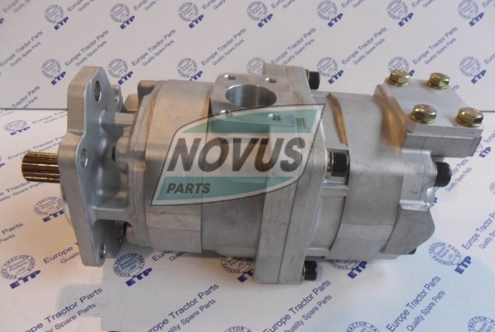 14865.970 Насос (705-52-30290) 705-52-30040