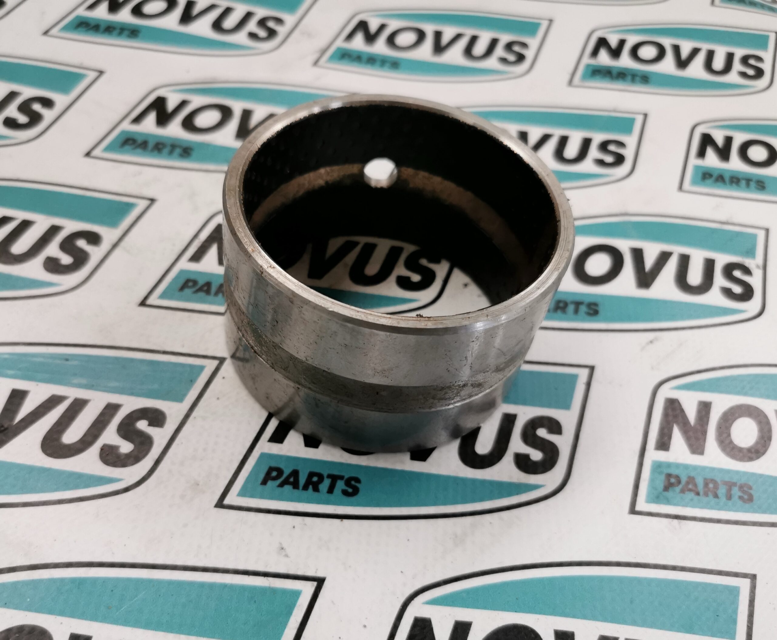 154-61-13130 154-61-13130 Втулка