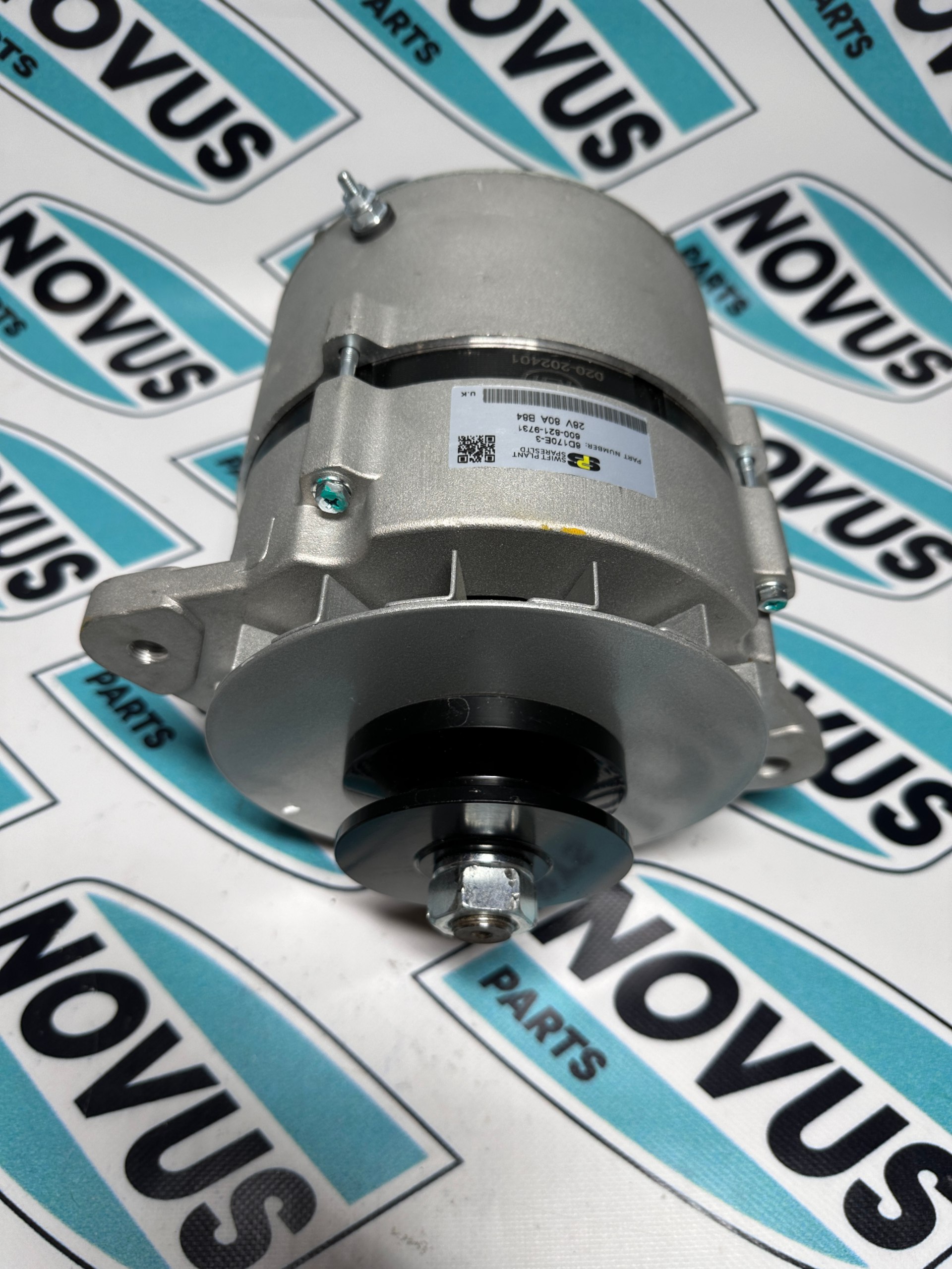 1 600-821-9731 Генератор 75A SA6D170E-3 600-821-9731 600-821-9730