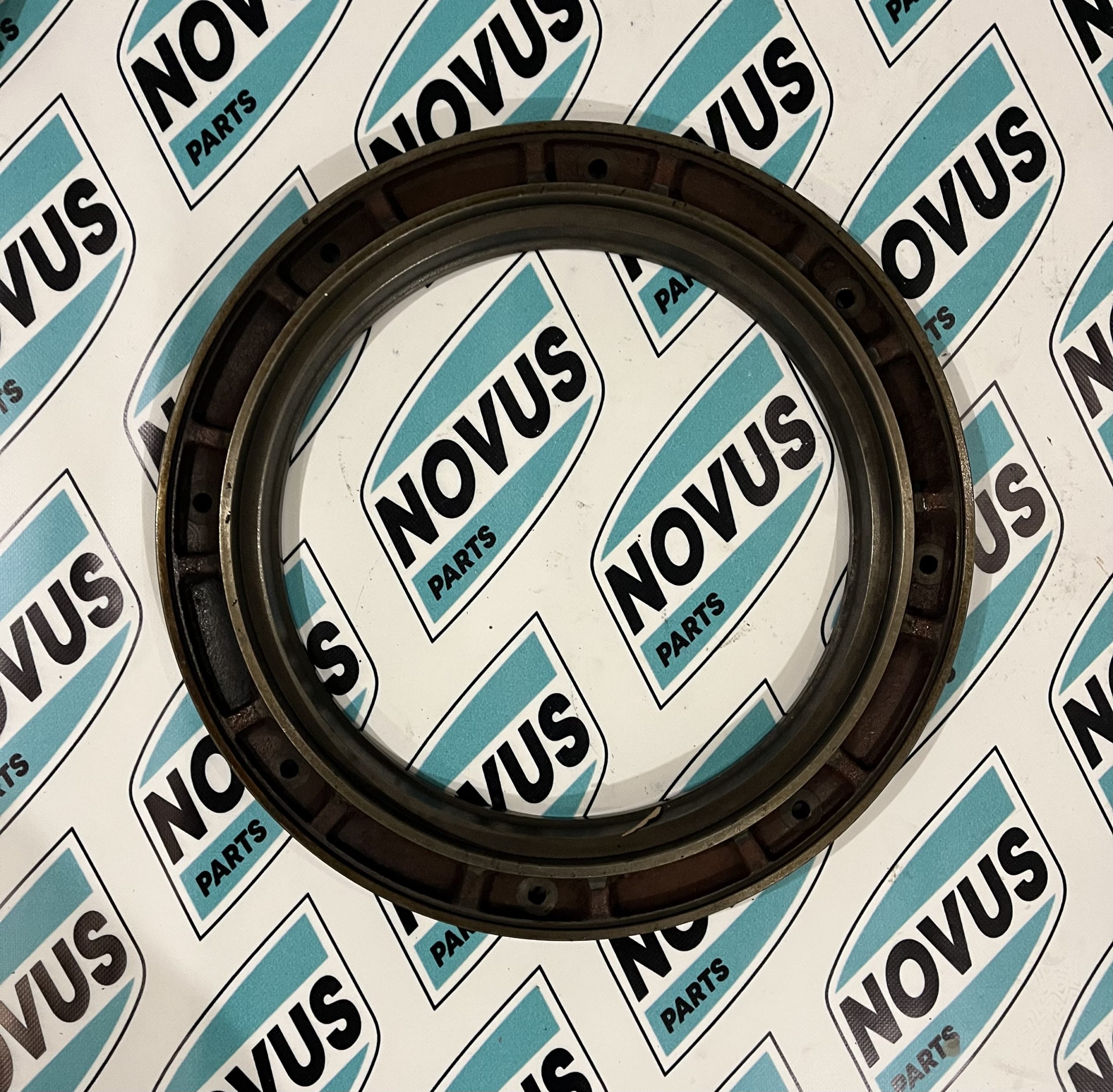 16Y-18-00042 16Y-18-00042 Кожух пылезащитный