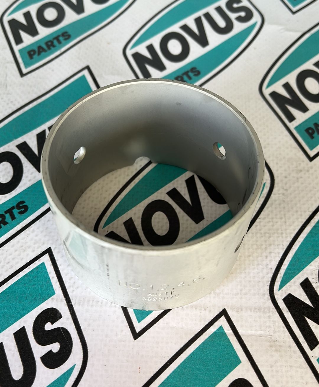 3801106 Втулка распредвала 3801106